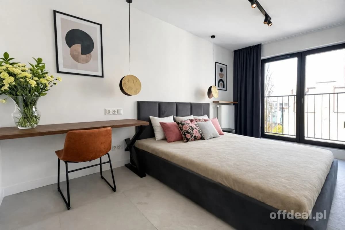 2 pokoje| Balkon | Garaż | Centrum