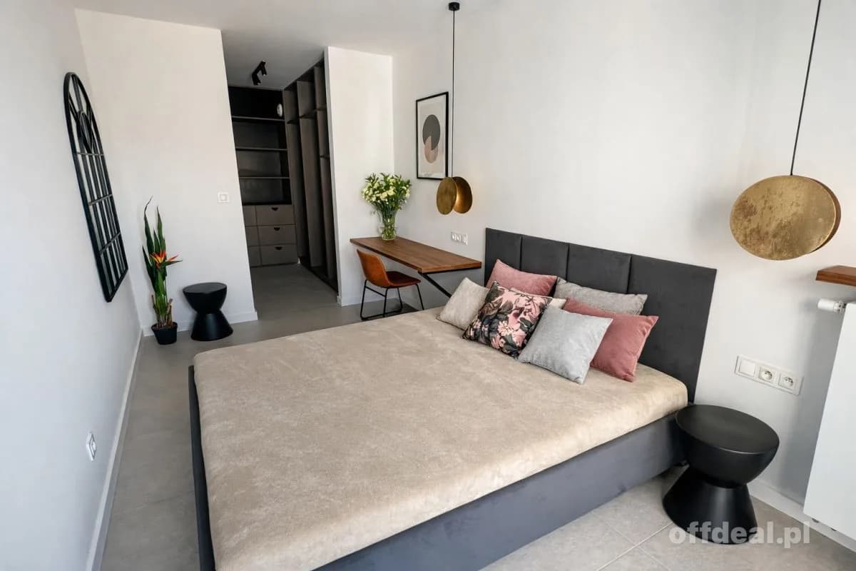 2 pokoje| Balkon | Garaż | Centrum